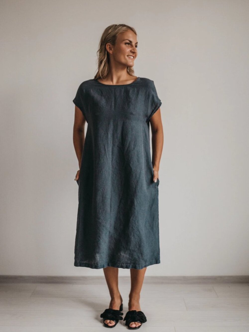 DressMeLinen Alice dress, dark blue, size L